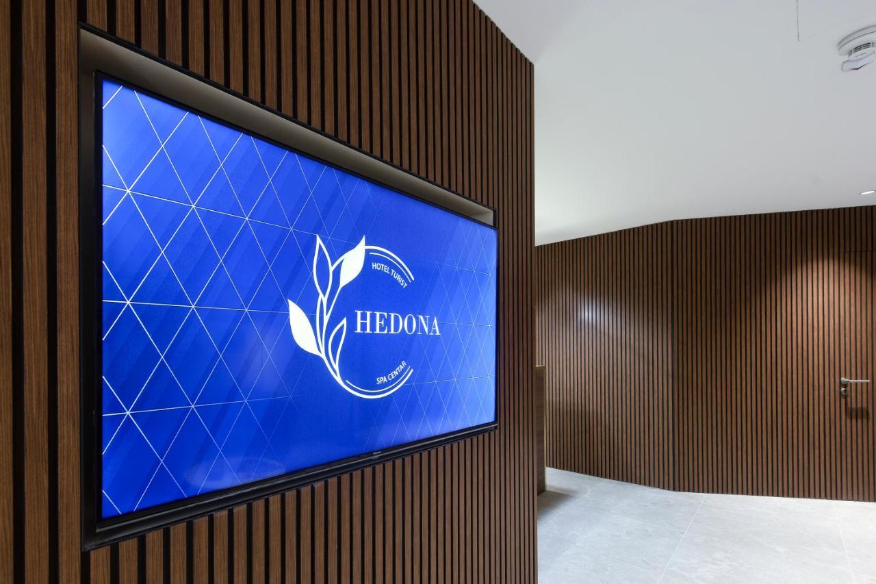 וואראז'דין Hotel Turist מראה חיצוני תמונה